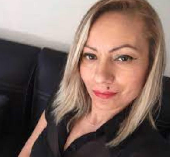 <em>Angela Vargas</em>
